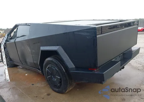 2025 Tesla Cybertruck All-Wheel Drive z USA, uszkodzony, nr VIN 7G2CEHED3SA074150
